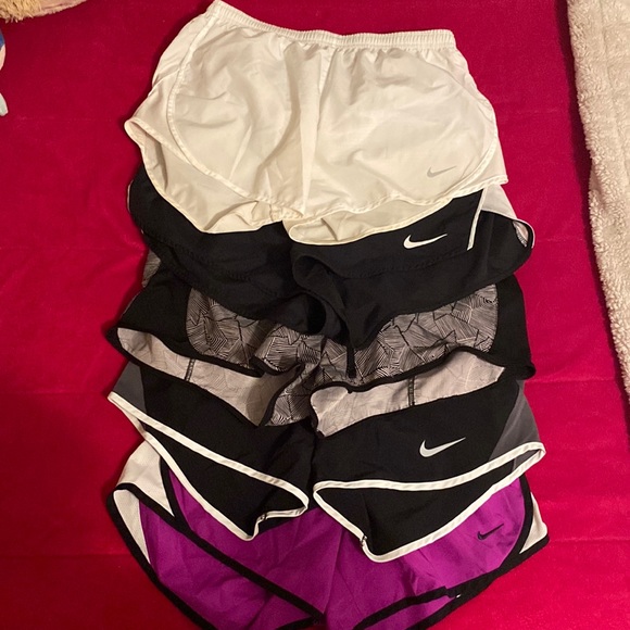 Nike running shorts bundle - Picture 1 of 5